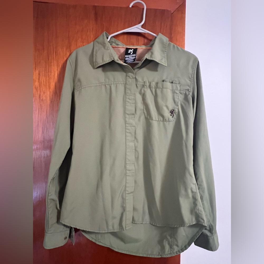 Browning light weight fishing shirt.